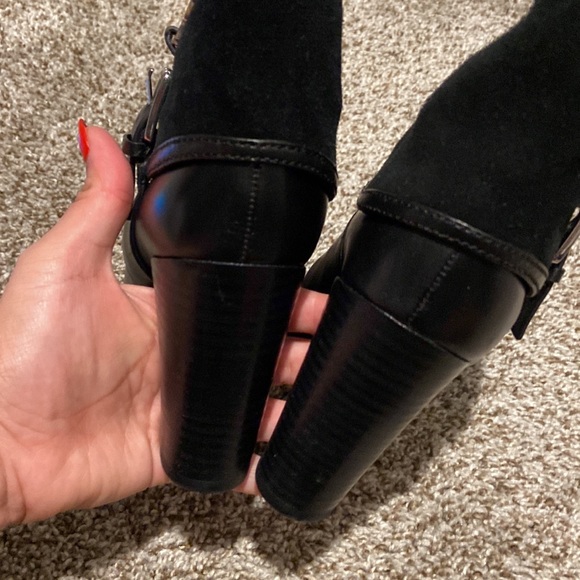 Used great condition Michael Kors shark booties 🥾 - Picture 11 of 11